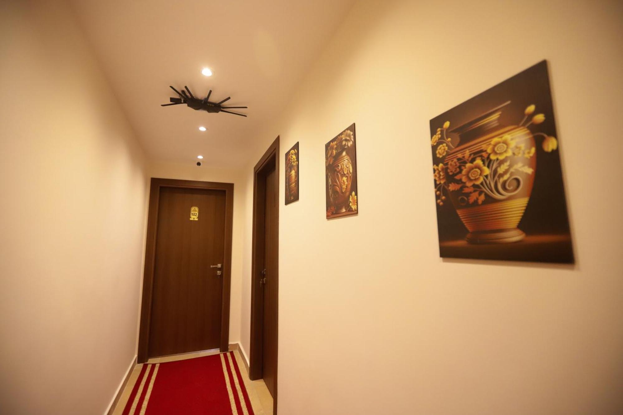 King Khafren View Inn Kafret el-Gabal 外观 照片