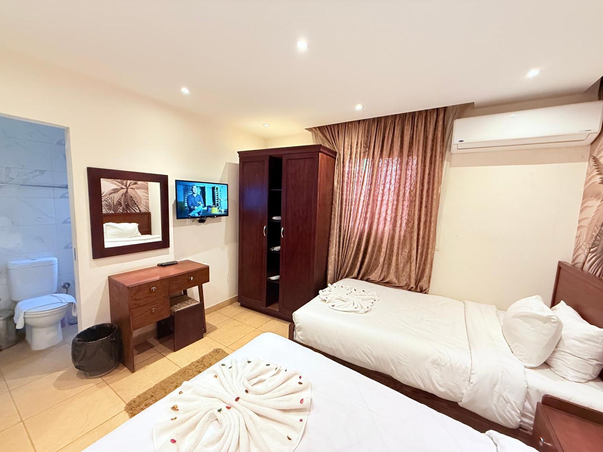 King Khafren View Inn Kafret el-Gabal 外观 照片